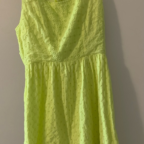 American eagle dress, vibrant yellow. Sz 6 good condition! - Picture 2 of 2